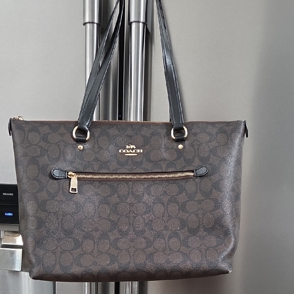 Coach Handbags - Coach Brown Signature Tote Bag